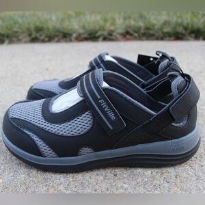 FitVille Women's FlexiWalk Black/Grey Mary Jane Shoes Sz 8W